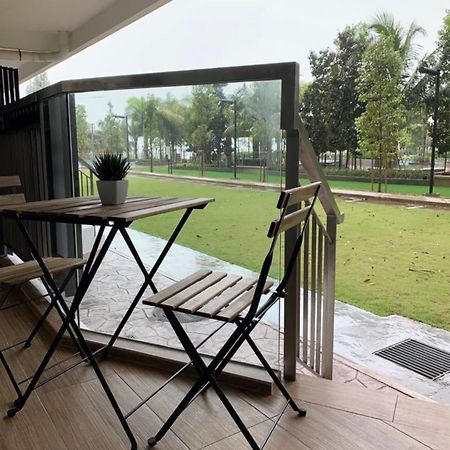 Timur Bay Groundfloor Pool & Seaview Kuantan Ngoại thất bức ảnh