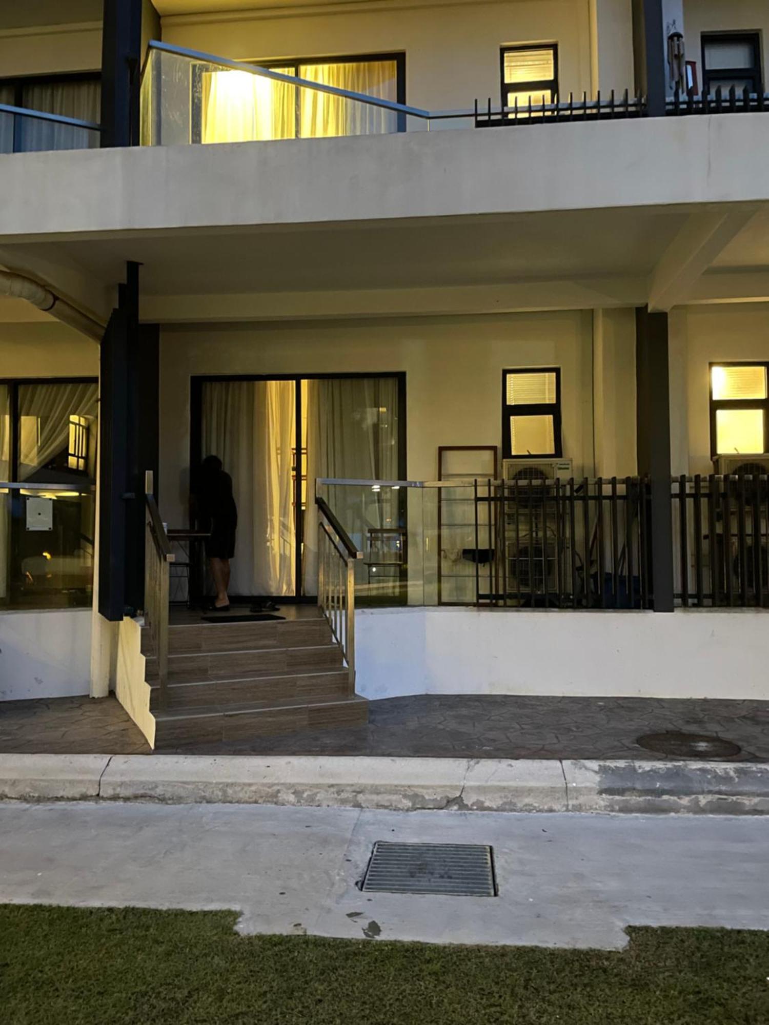 Timur Bay Groundfloor Pool & Seaview Kuantan Ngoại thất bức ảnh